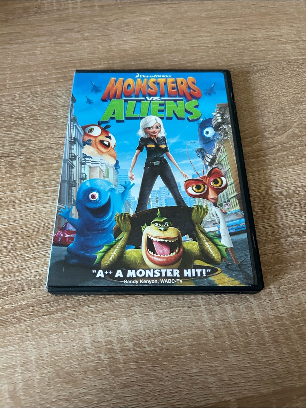 DreamWorks Monsters vs. Aliens DVD
